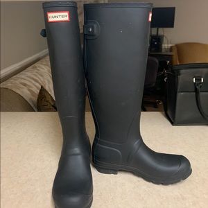 Matte black Hunter Boots